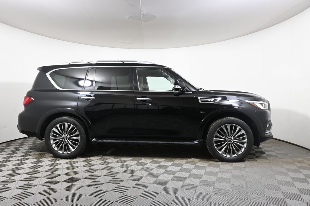 Thumbnail: 2018 INFINITI QX80 - 8