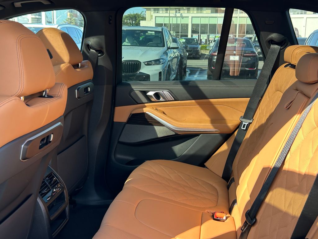 2026 BMW X5 xDrive50e 30