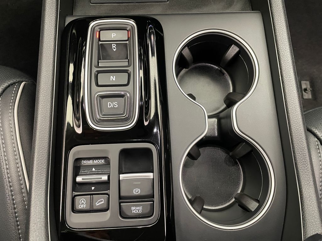 2025 Honda Pilot Elite 31