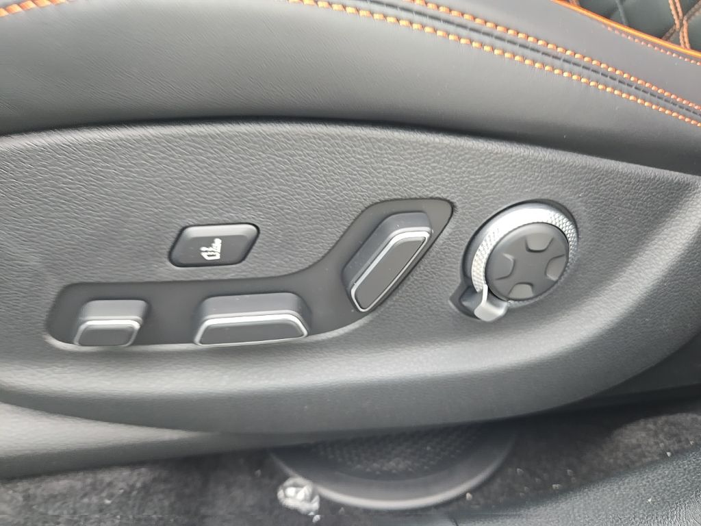 2026 Genesis GV70 Sport Prestige 19
