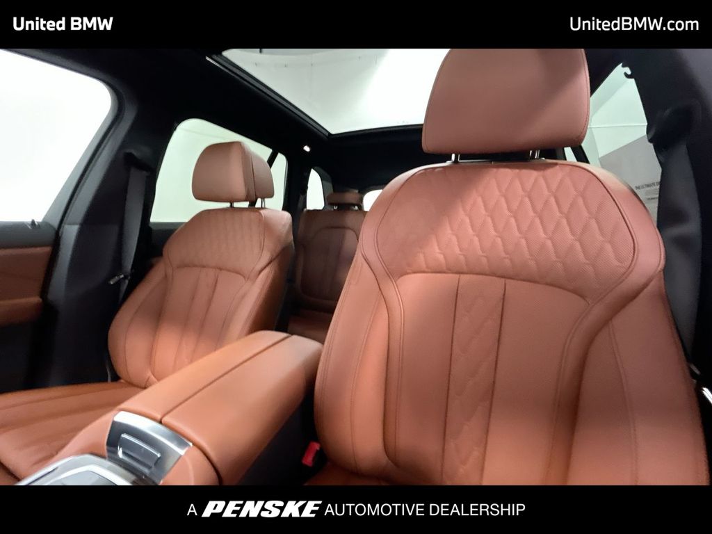 Thumbnail: 2026 BMW X5 - 13