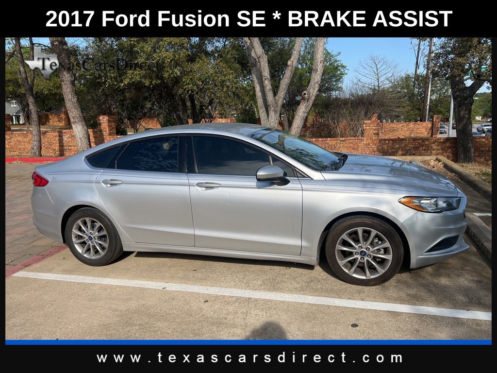 2017 Ford Fusion SE photo