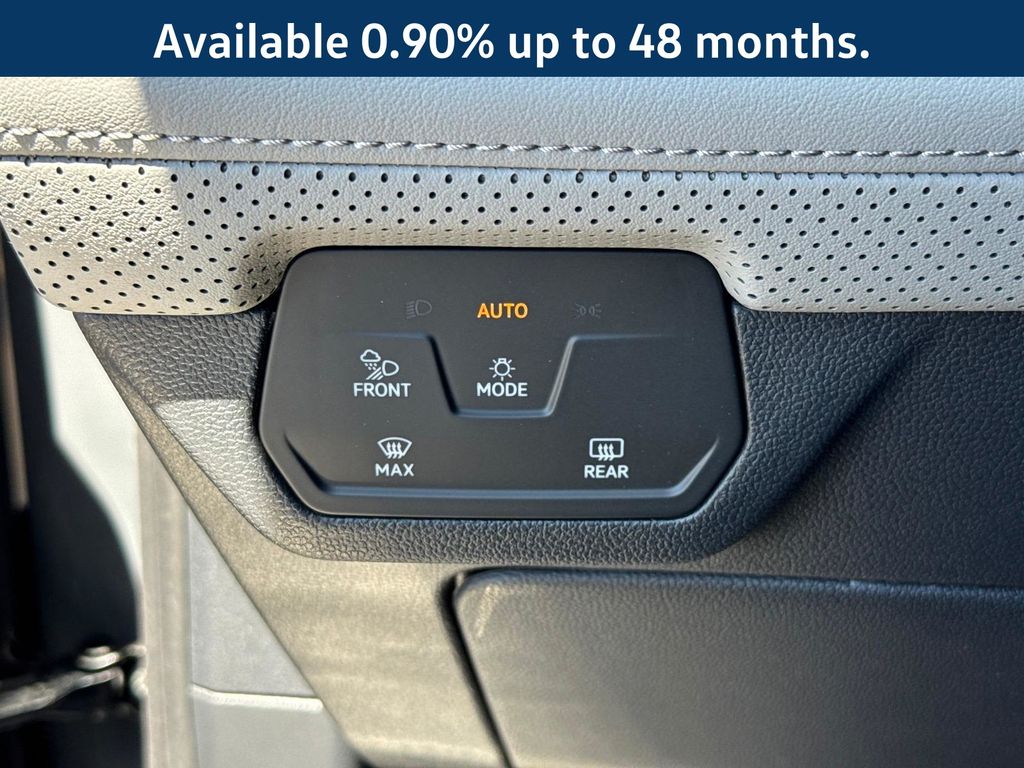 New 2026 Pure Gray Volkswagen 2.0T Peak Edition image 18