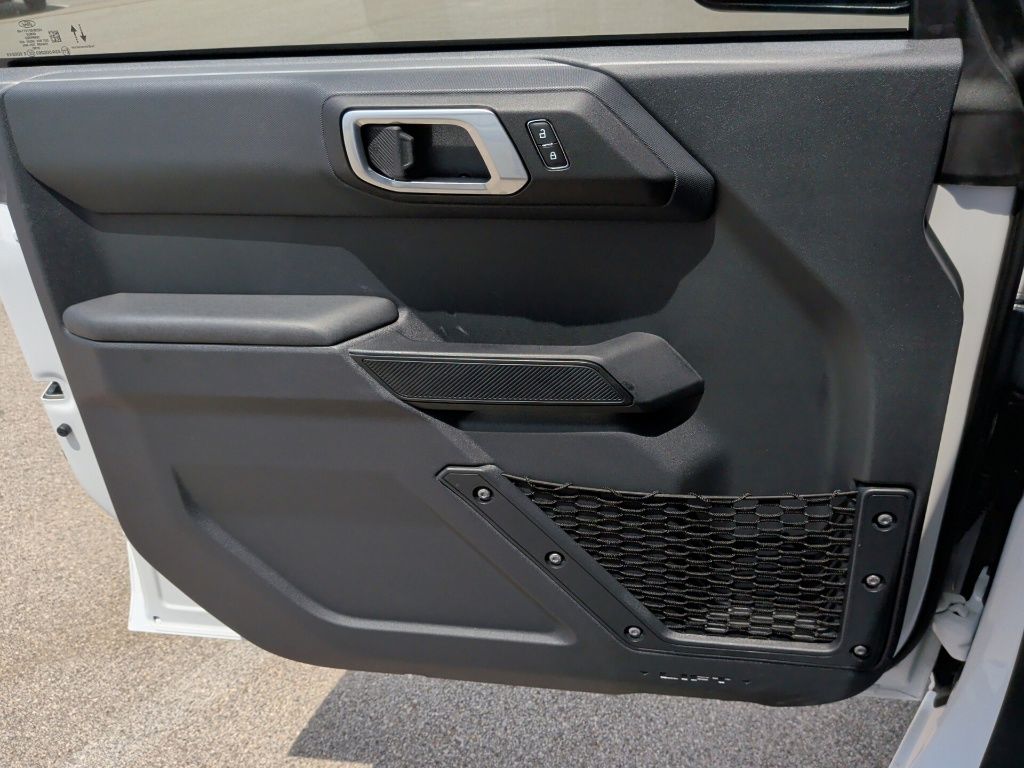 2025 Ford Bronco Base - 11
