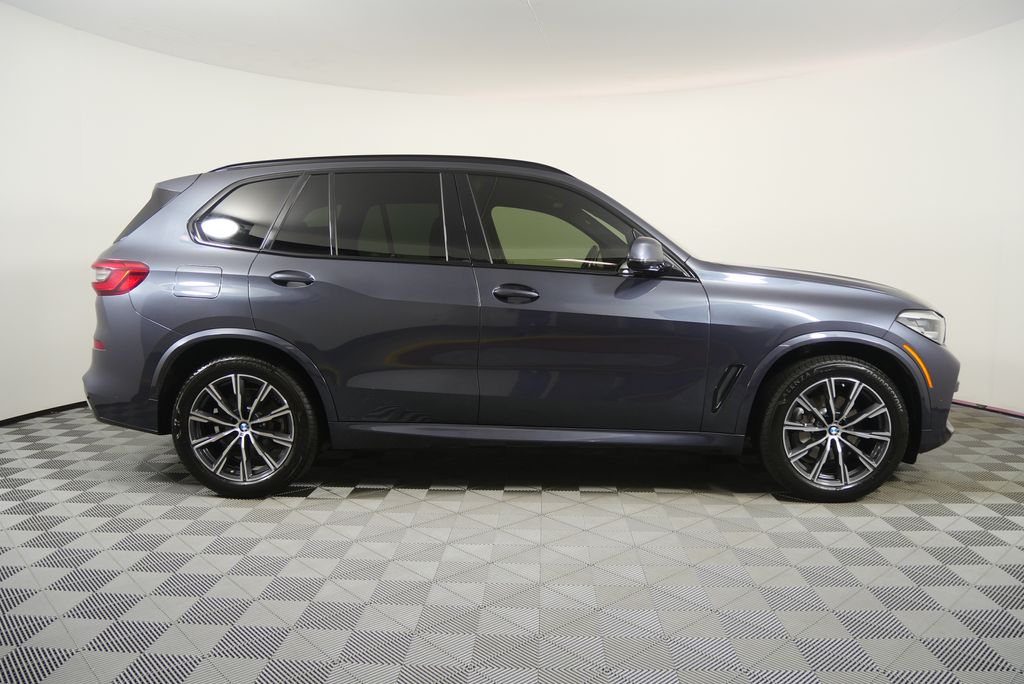 Thumbnail: 2019 BMW X5 - 2