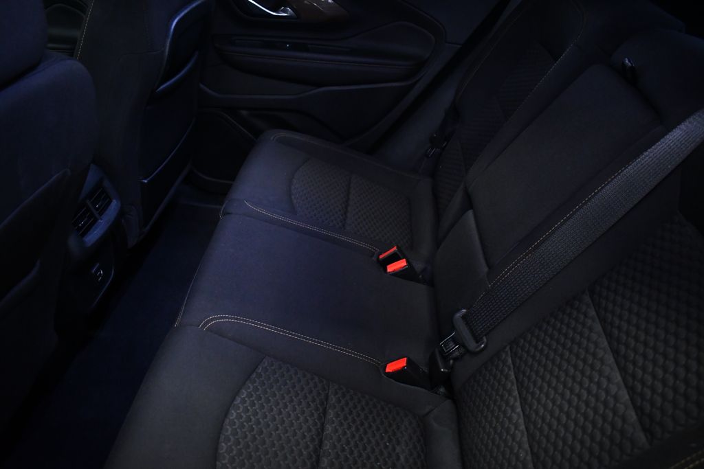 Thumbnail: 2020 GMC Terrain - 26