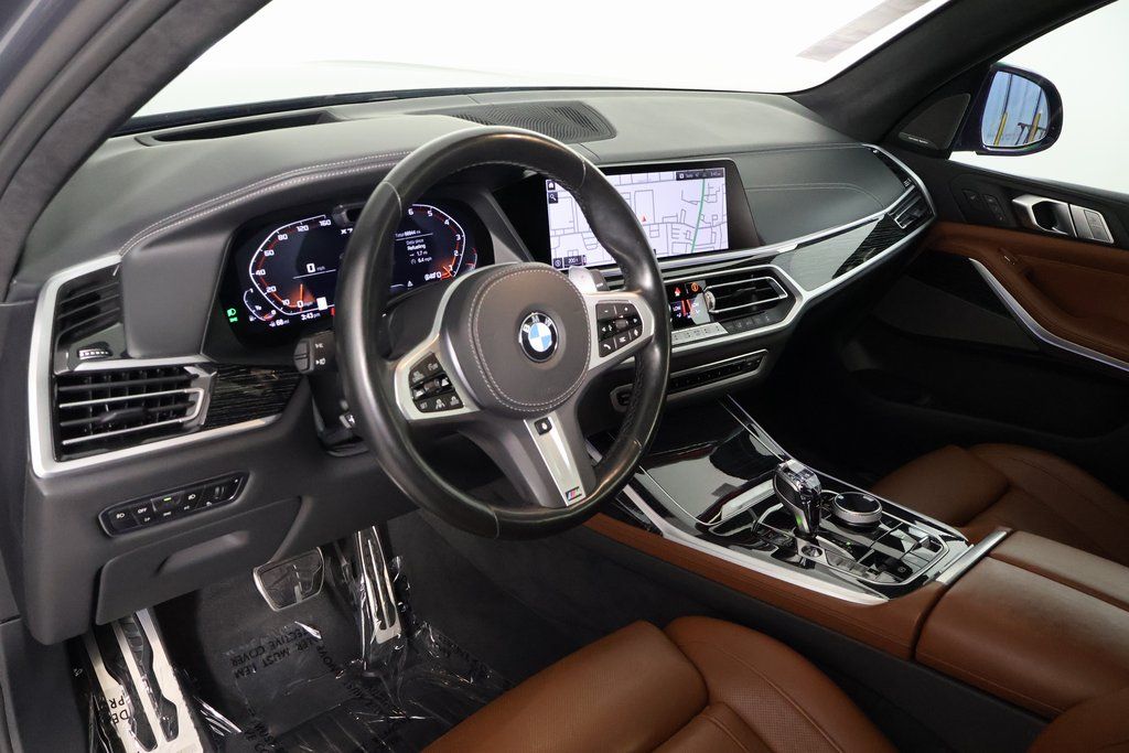 Thumbnail: 2022 BMW X7 - 7