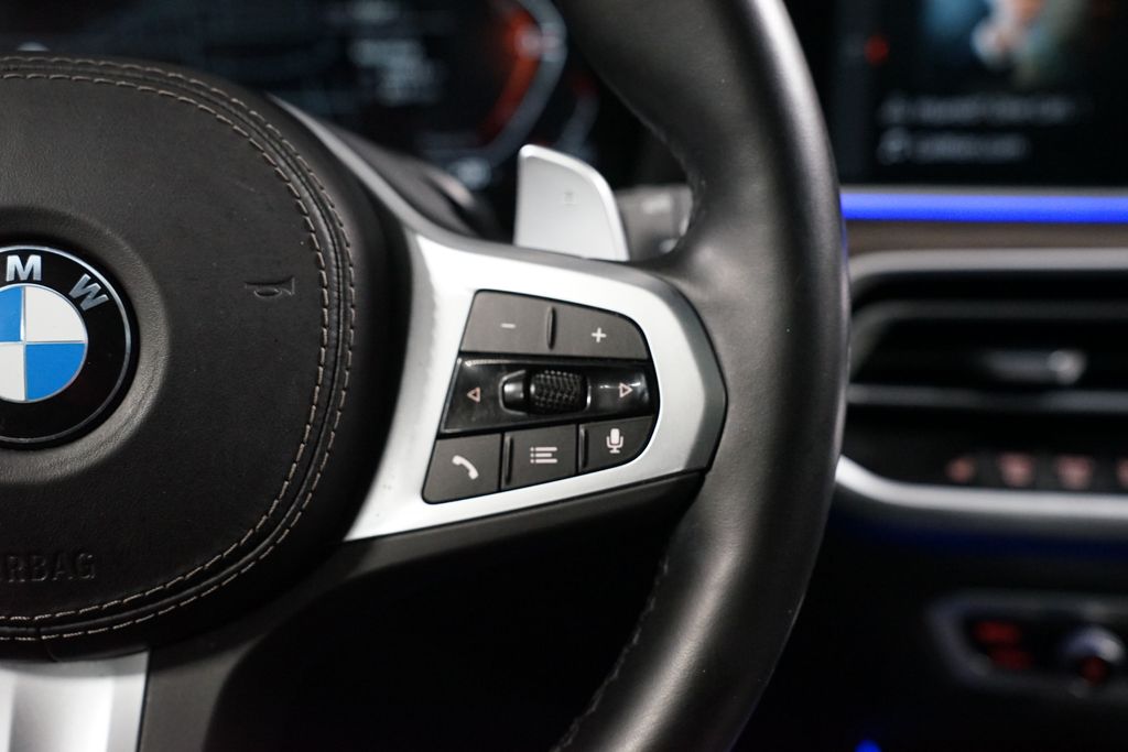 Thumbnail: 2022 BMW X5 - 13