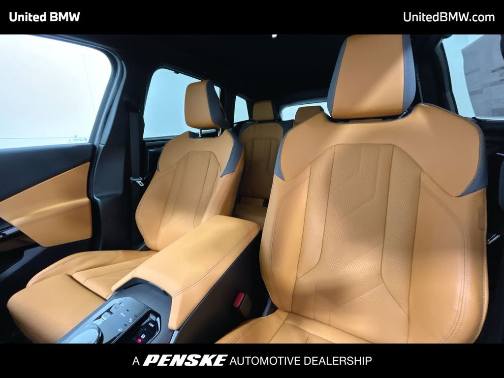 Thumbnail: 2026 BMW X3 - 13