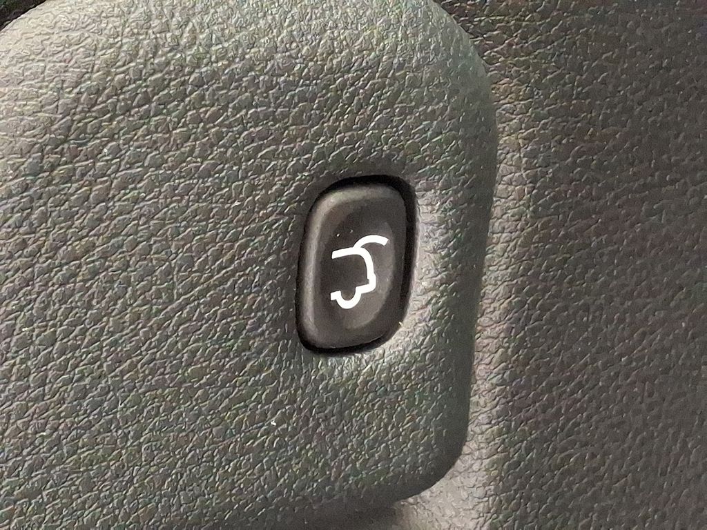 Thumbnail: 2019 Jeep Grand Cherokee - 29