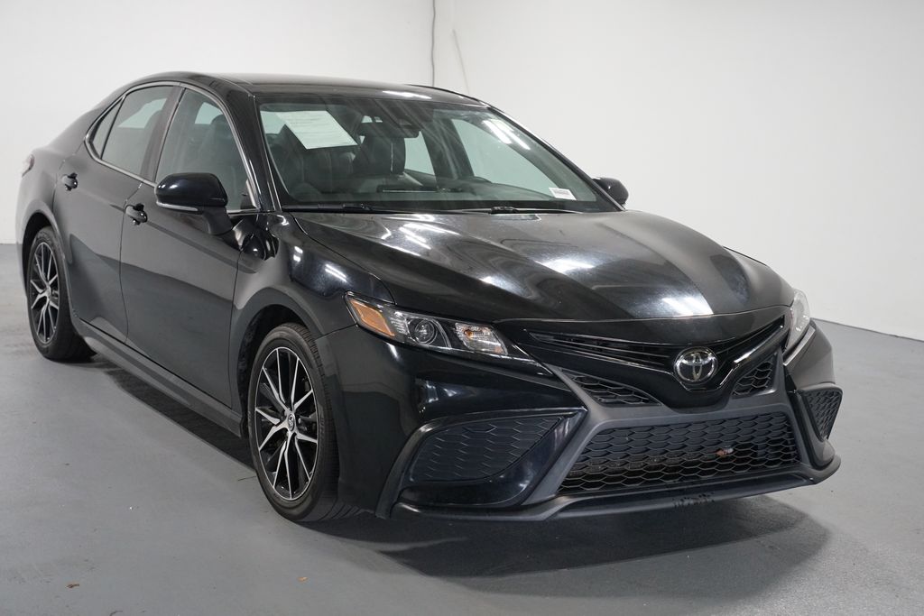 Thumbnail: 2023 Toyota Camry - 3