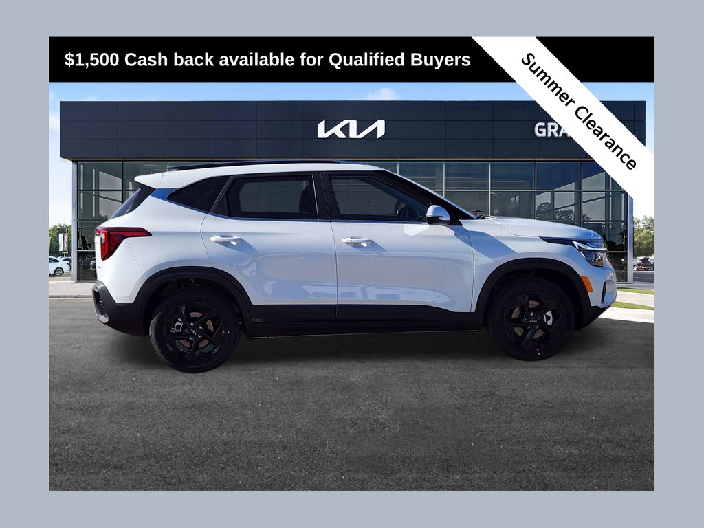 2026 Kia Seltos Blanco (Snow White Pearl) SUV/Crossover Tracción en las cuatro ruedas Transmisión variable continua