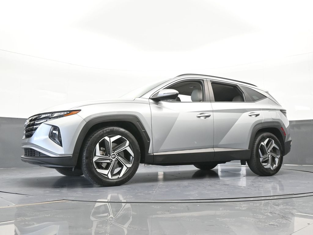 Used 2023 Shimmering Silver Hyundai SEL image 54