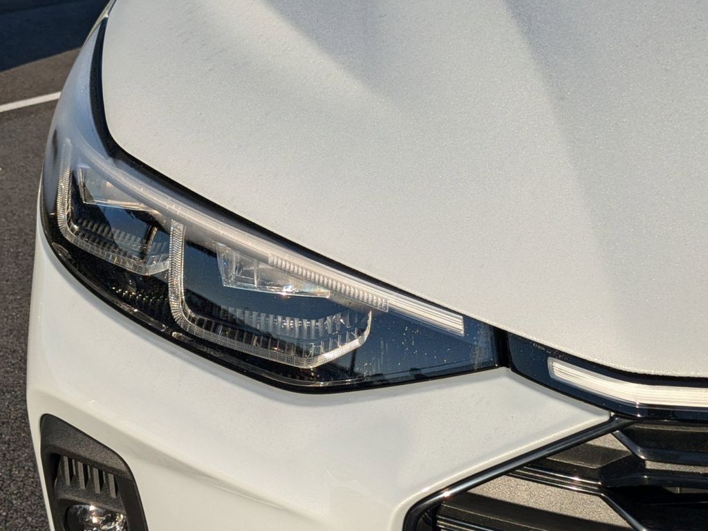 2025 Ford Escape ST-Line Elite