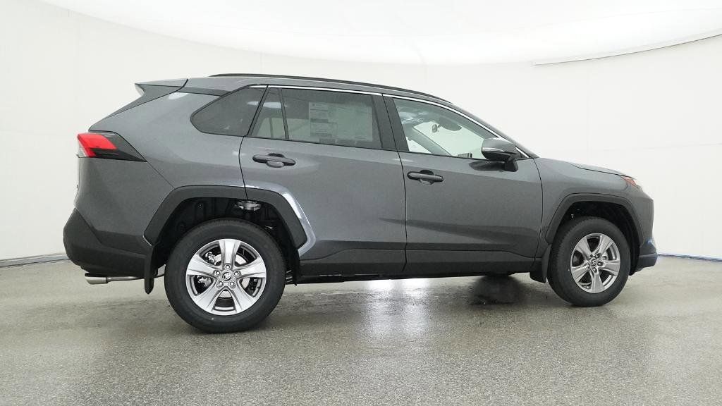 Thumbnail: 2025 Toyota RAV4 - 28