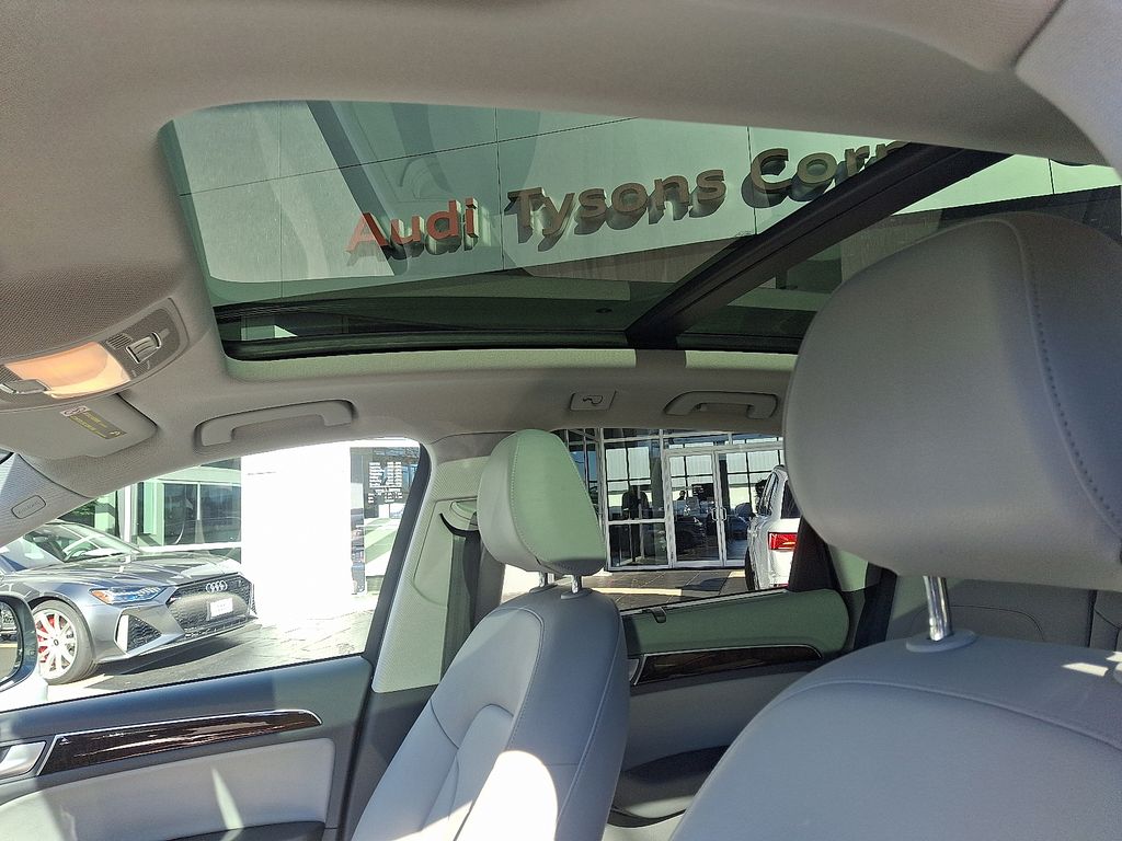 Thumbnail: 2013 Audi Q5 - 14