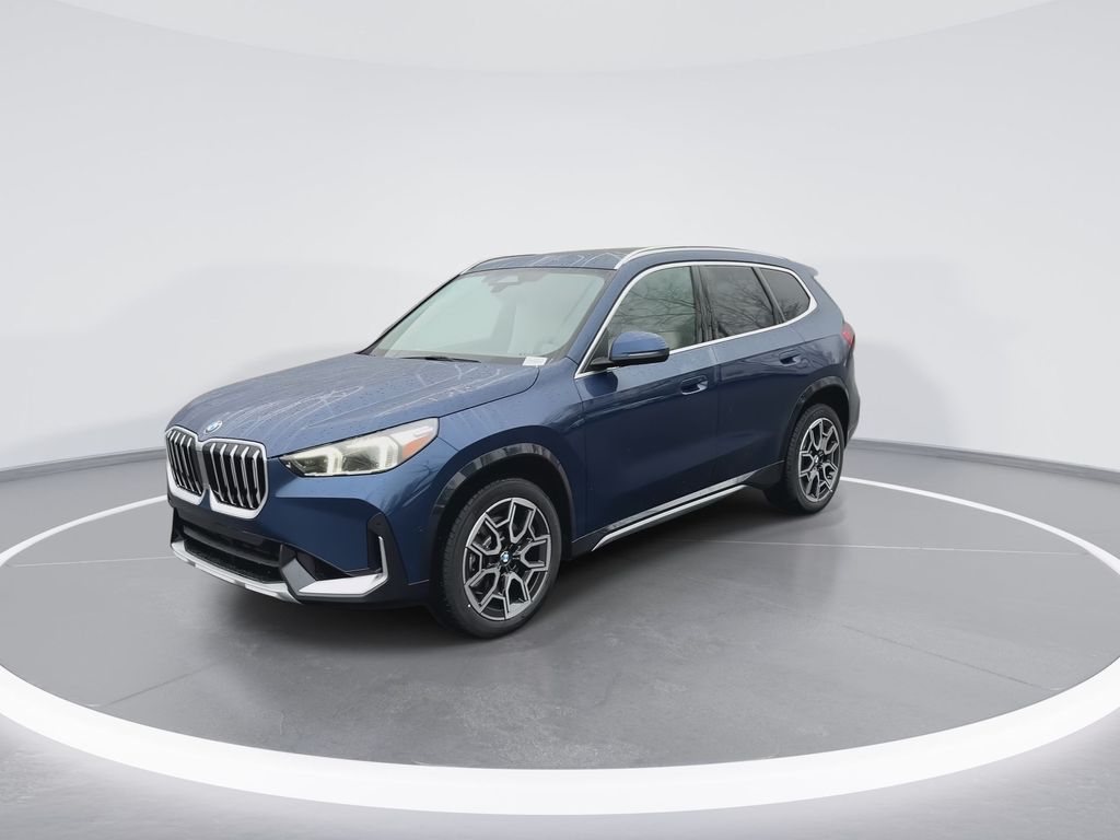 2025 BMW X1 xDrive28i 4