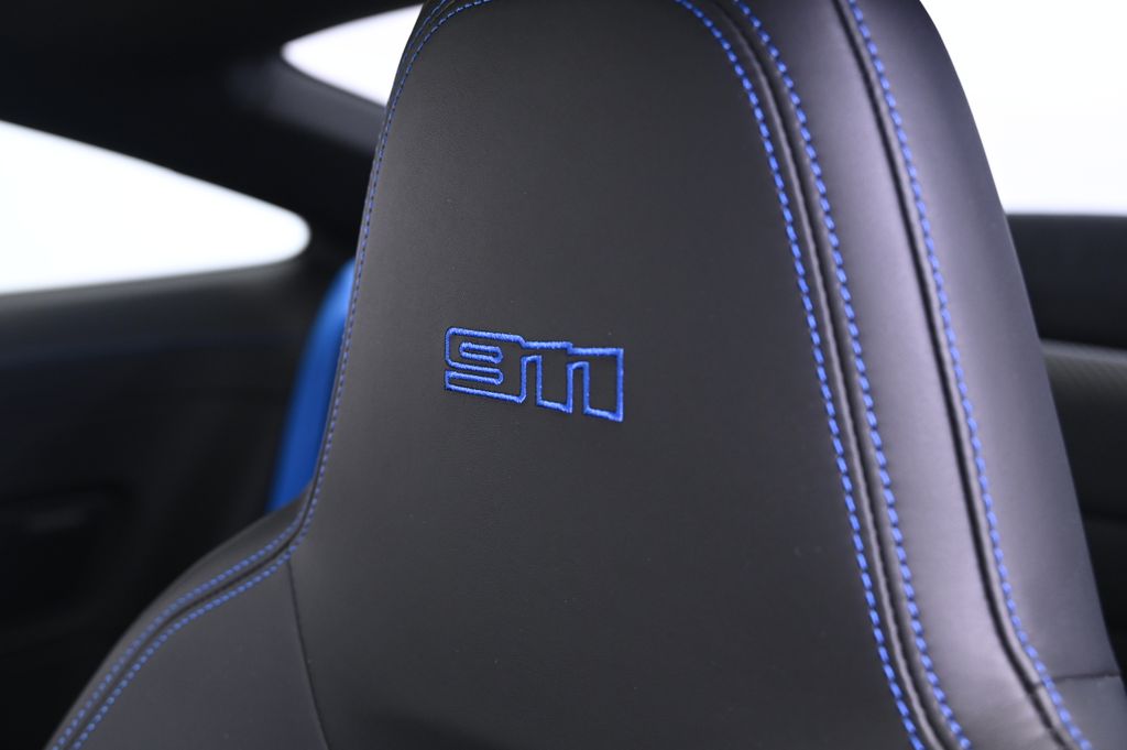 Thumbnail: 2024 Porsche 911 - 27