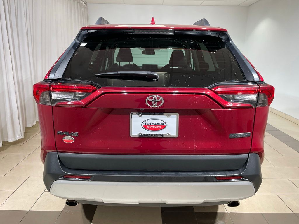 2022 Toyota RAV4 Adventure 4