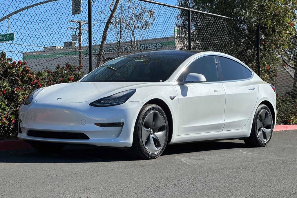 2019 Tesla Model 3 Standard Range Plus 9