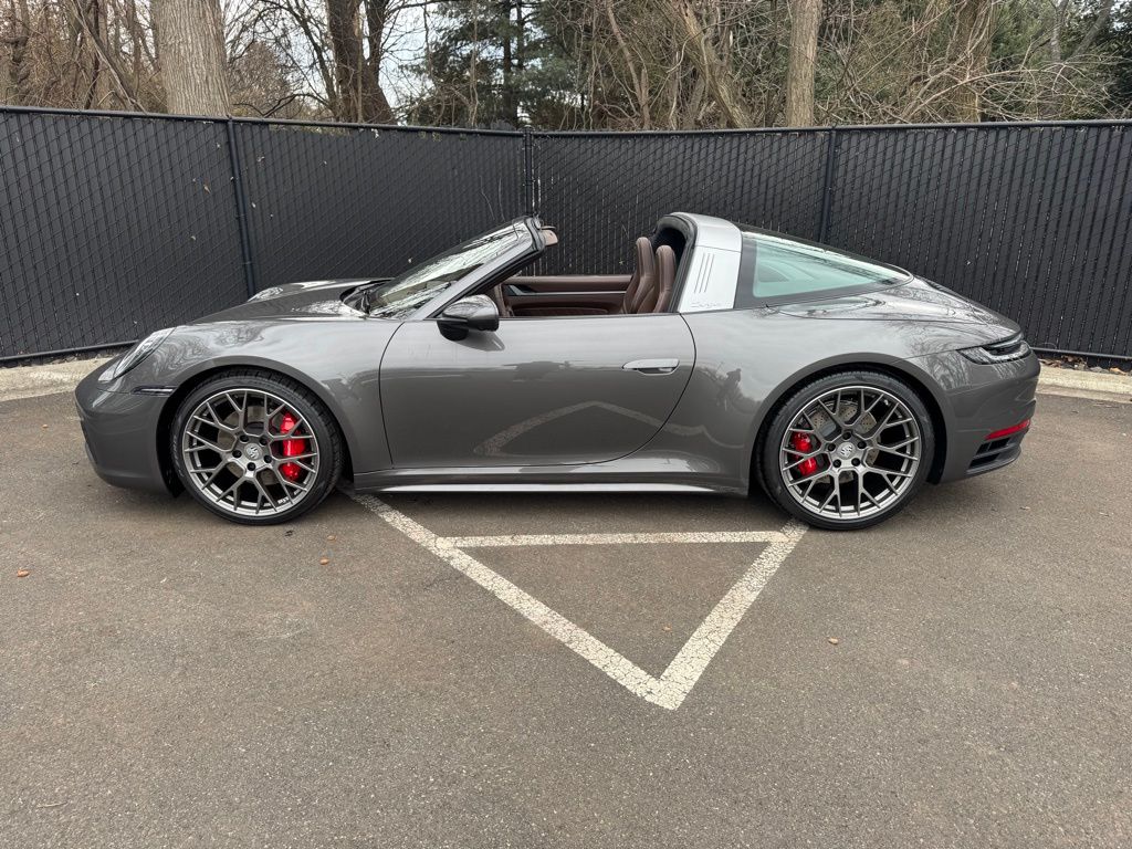 2024 Porsche 911 Targa 4S 2