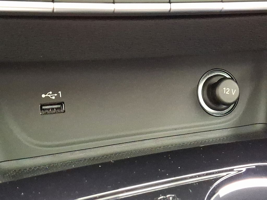 Thumbnail: 2023 Audi A4 - 24