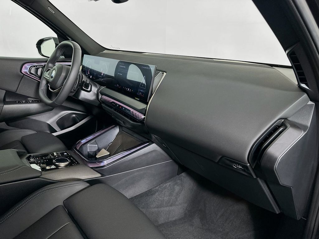 Thumbnail: 2025 BMW X3 - 28