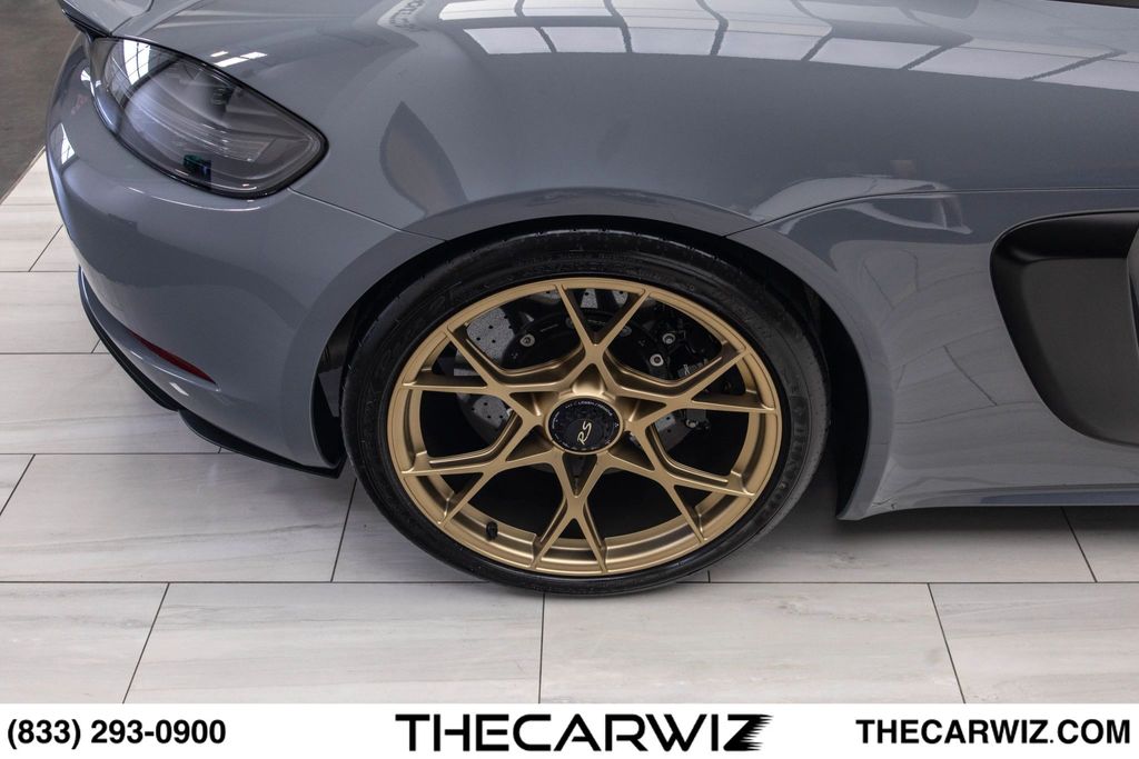 2024 Porsche 718 Spyder RS - Photo 23
