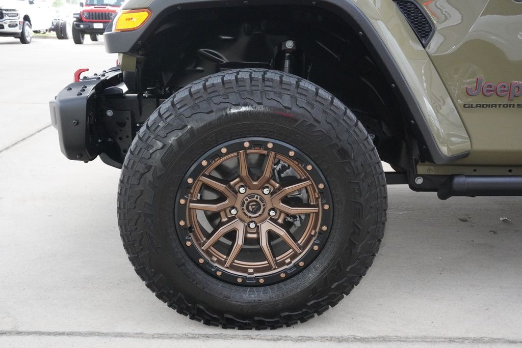Used Car 2025 Jeep Gladiator  Rubicon For Sale Under $50,000 In Weatherford, Texas