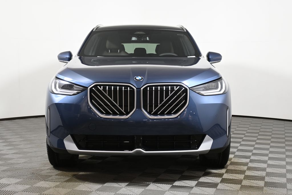 Thumbnail: 2026 BMW X3 - 10