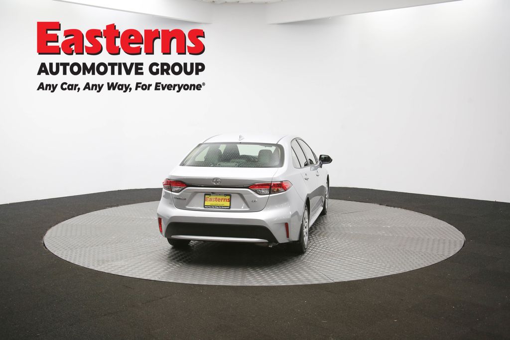 Used 2022 Silver Toyota LE image 36