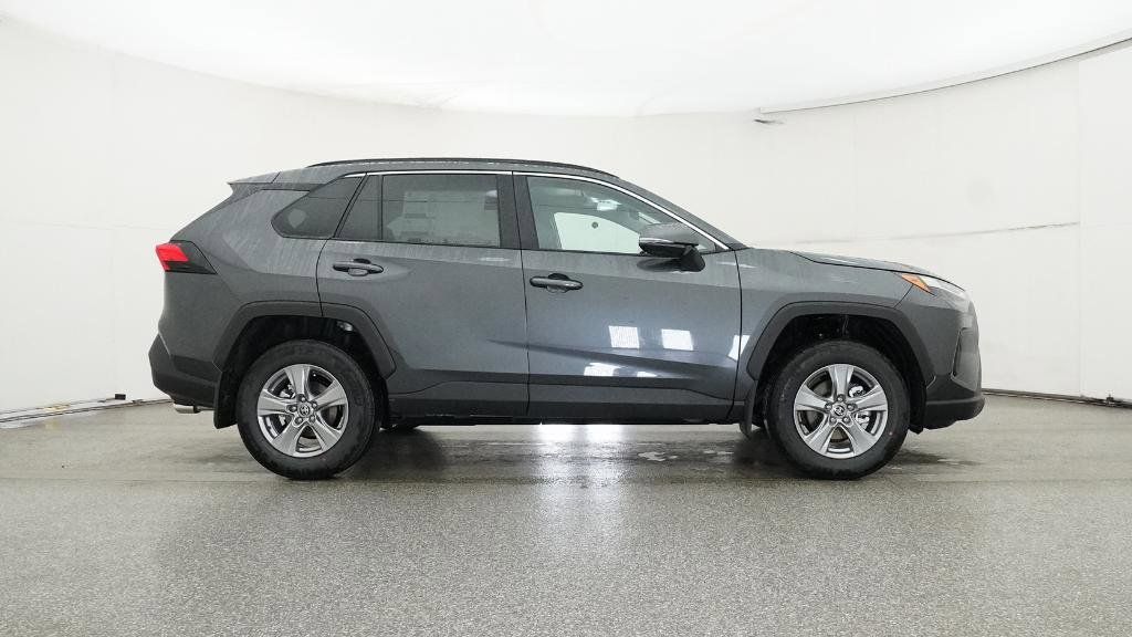 Thumbnail: 2025 Toyota RAV4 - 19