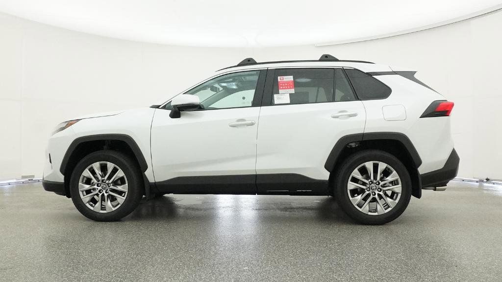 Thumbnail: 2025 Toyota RAV4 - 11
