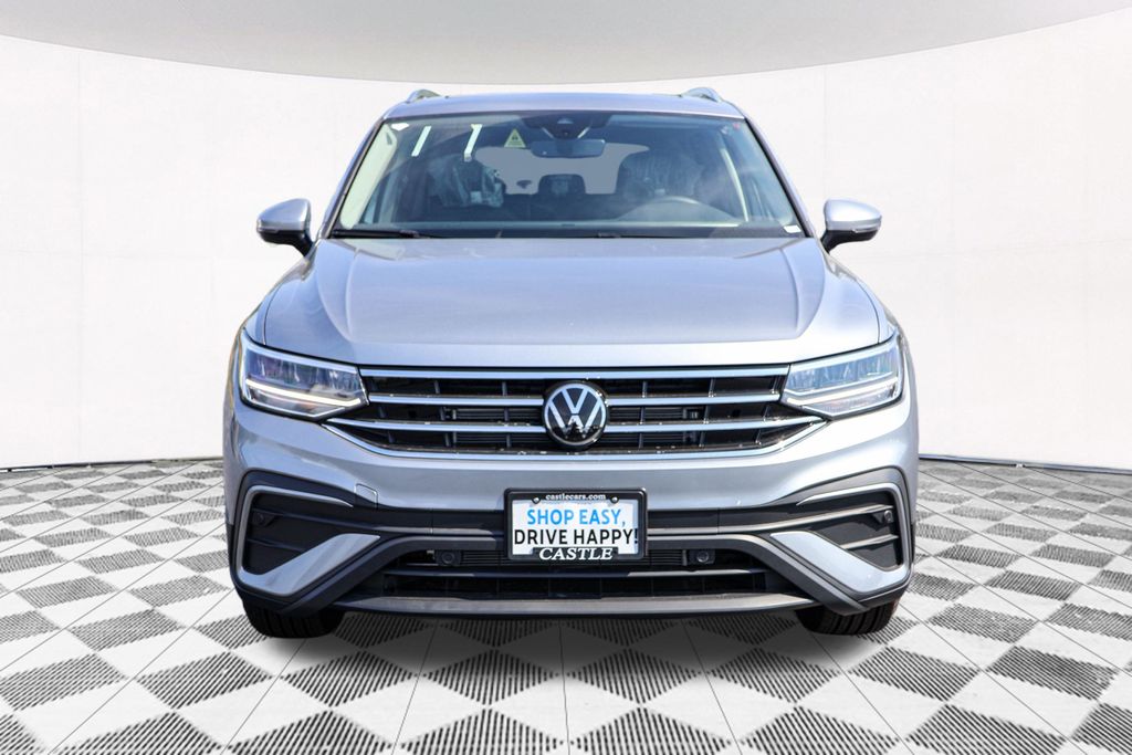 2024 Volkswagen Tiguan 2.0T SE 6