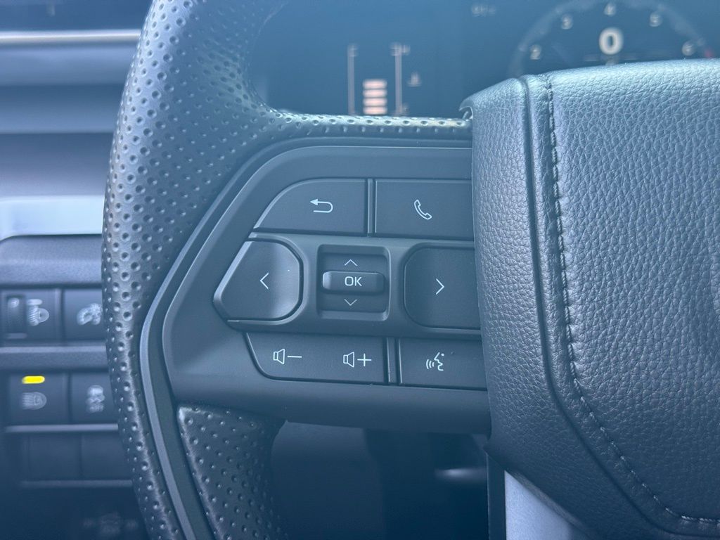 2025 Toyota Tacoma SR5 Double Cab photo 16