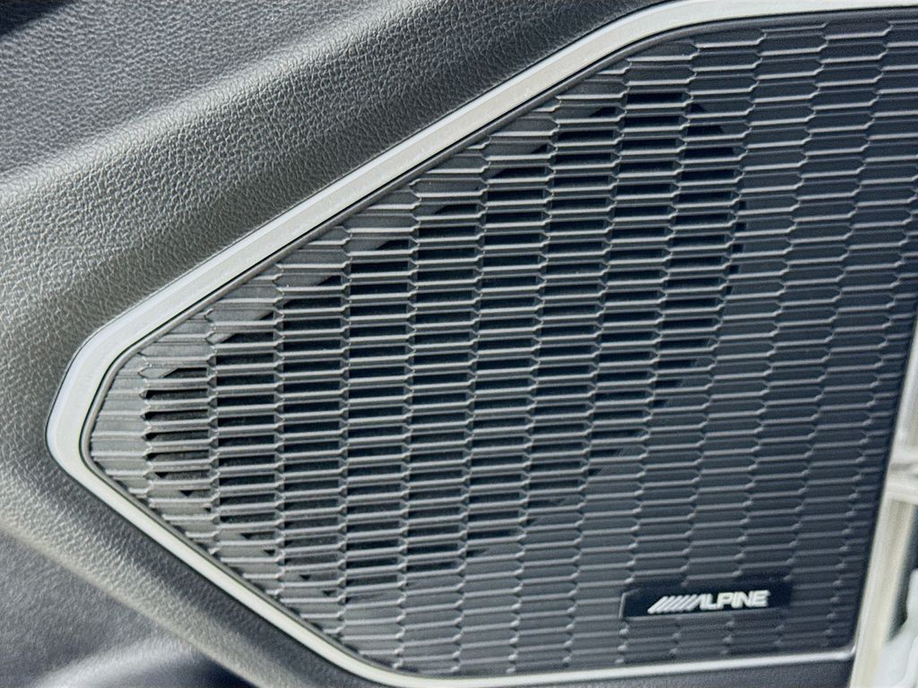 Used Car 2022 Jeep Grand Cherokee L  Limited For Sale Under $30,000 In Austin, Texas