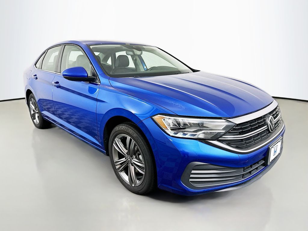 Thumbnail: 2023 Volkswagen Jetta - 3