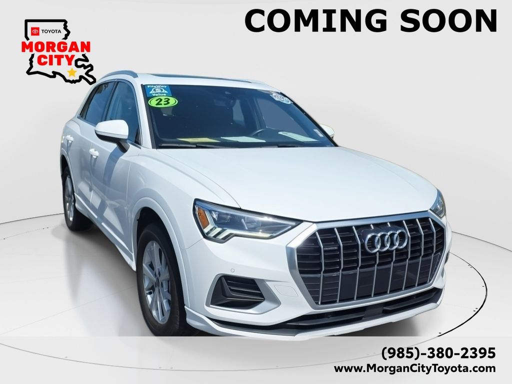 White 2023 Audi Q3 quattro Premium 40 TFSI SUV / Crossover All-Wheel Drive 8-Speed Automatic