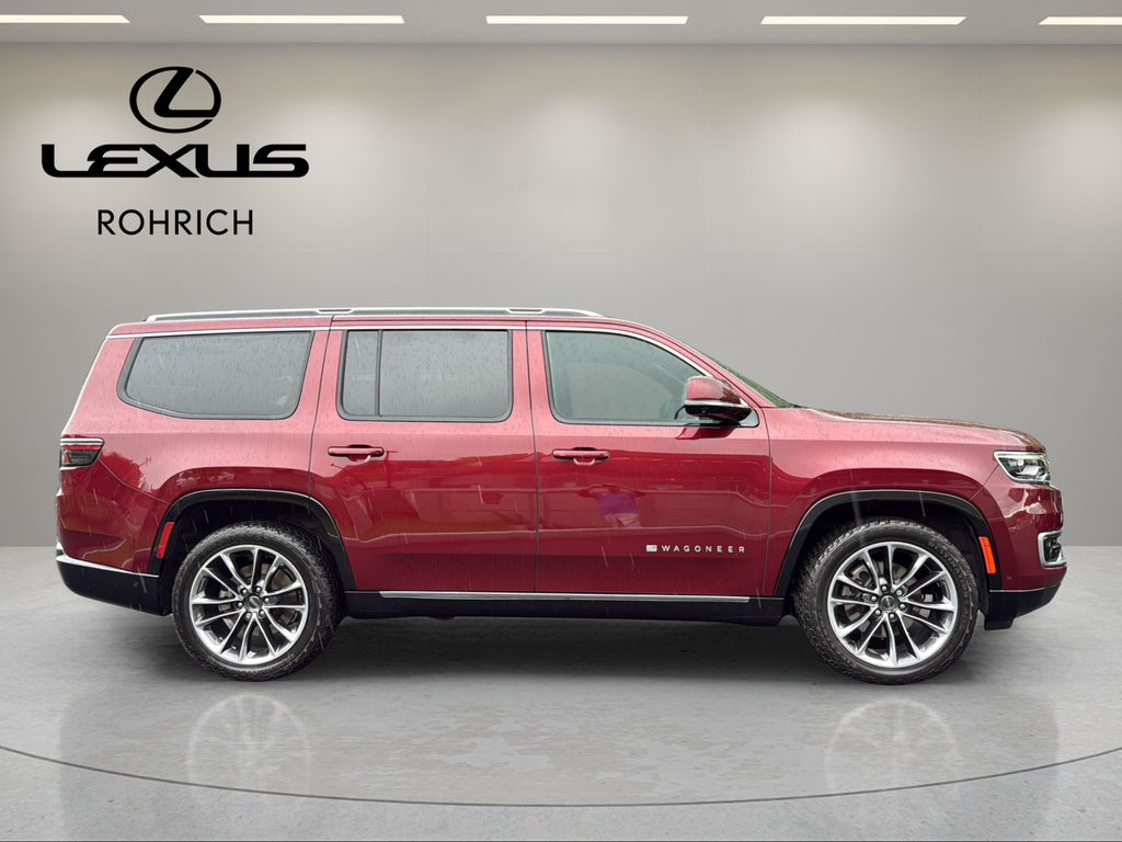 2022 Jeep Wagoneer