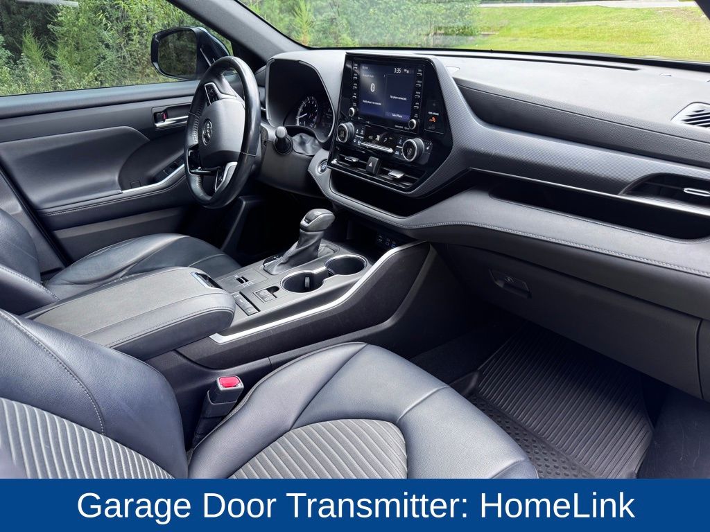 2022 Toyota Highlander XSE