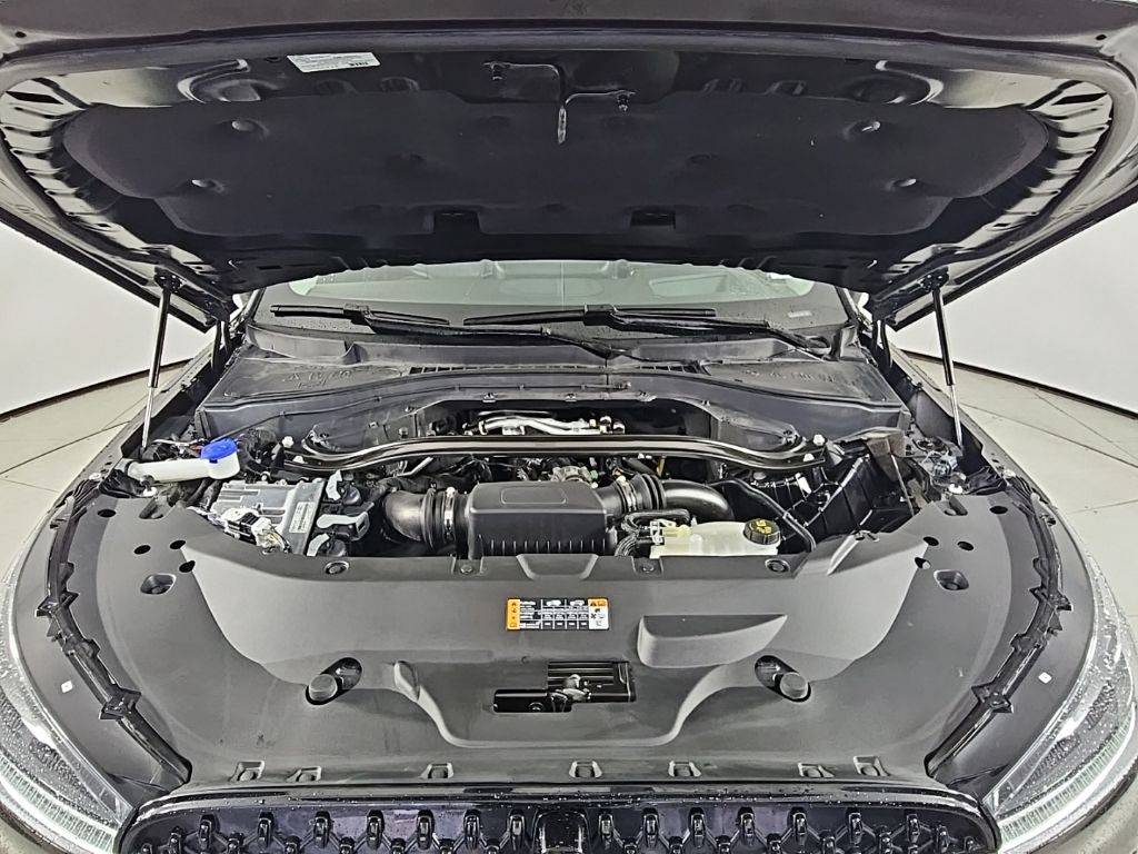 Thumbnail: 2025 Lincoln Aviator - 6