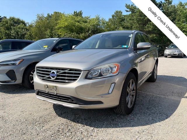 Brown (Tan) 2016 Volvo XC60 SUV / Crossover  6-Speed Automatic