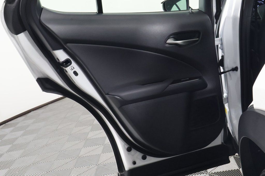 Thumbnail: 2025 Lexus UX - 13