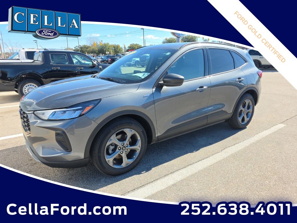 2025 Ford Escape ST-Line FWD