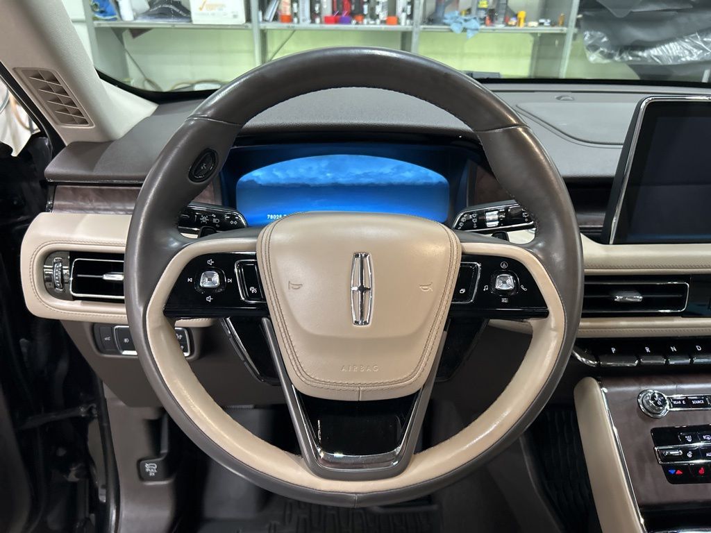 used 2020 Lincoln Aviator car, priced at $31,044