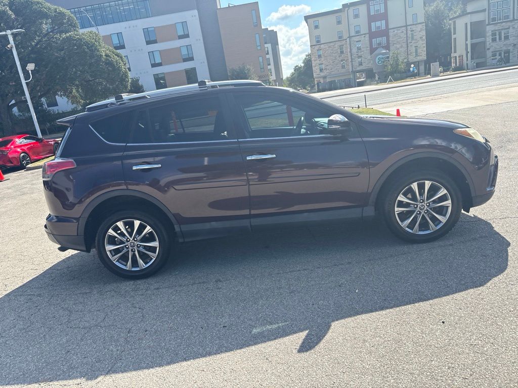 Thumbnail: 2016 Toyota RAV4 - 6