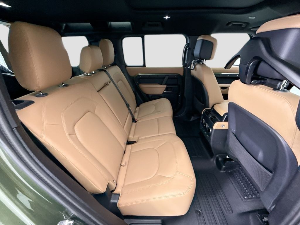 Thumbnail: 2026 Land Rover Defender - 21
