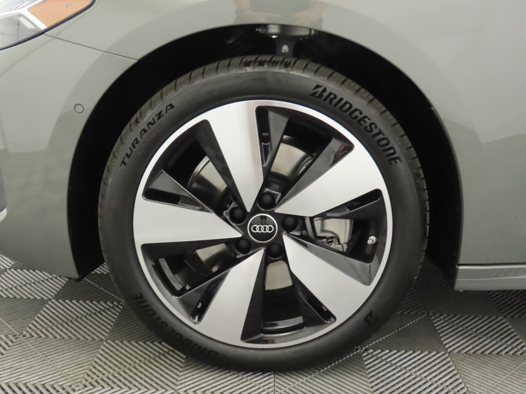 Thumbnail: 2025 Audi A5 - 32