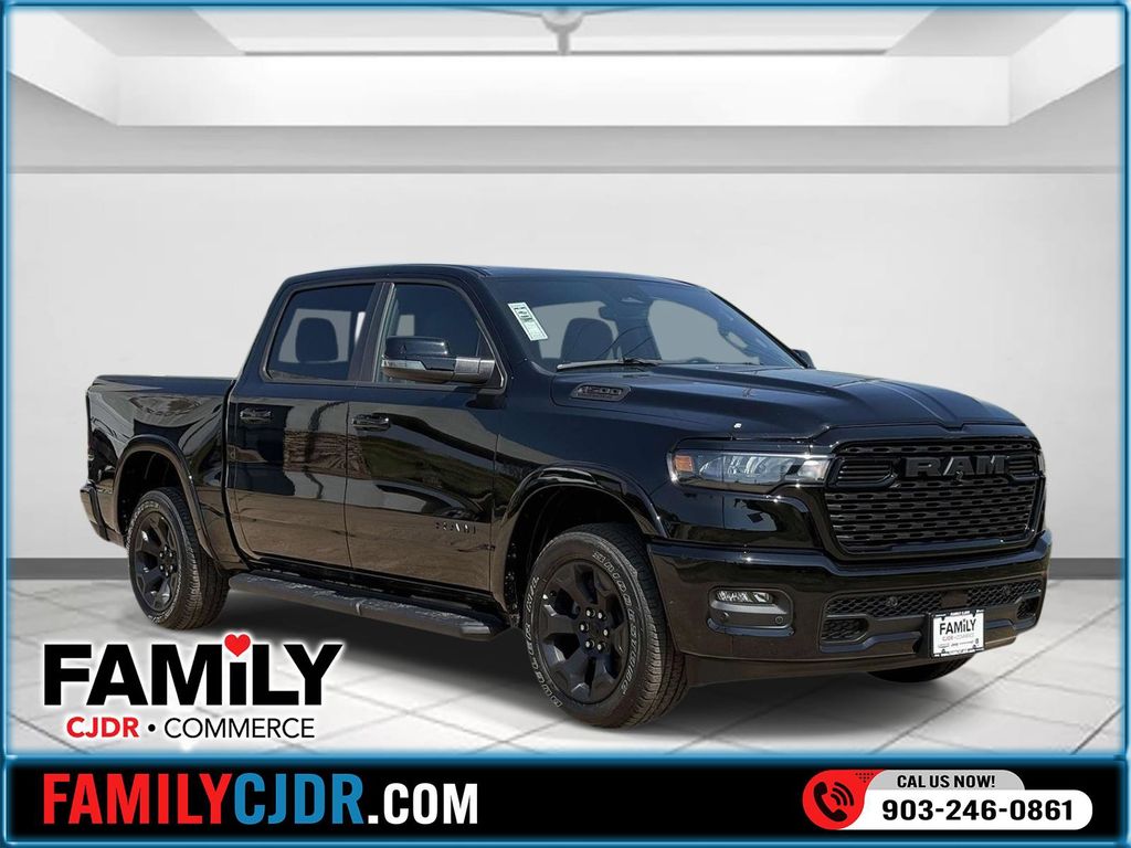 Diamond Black Crystal Pearlcoat 2026 RAM 1500 Big Horn Crew Cab 4WD Pickup Truck Four-Wheel Drive 8-Speed Automatic