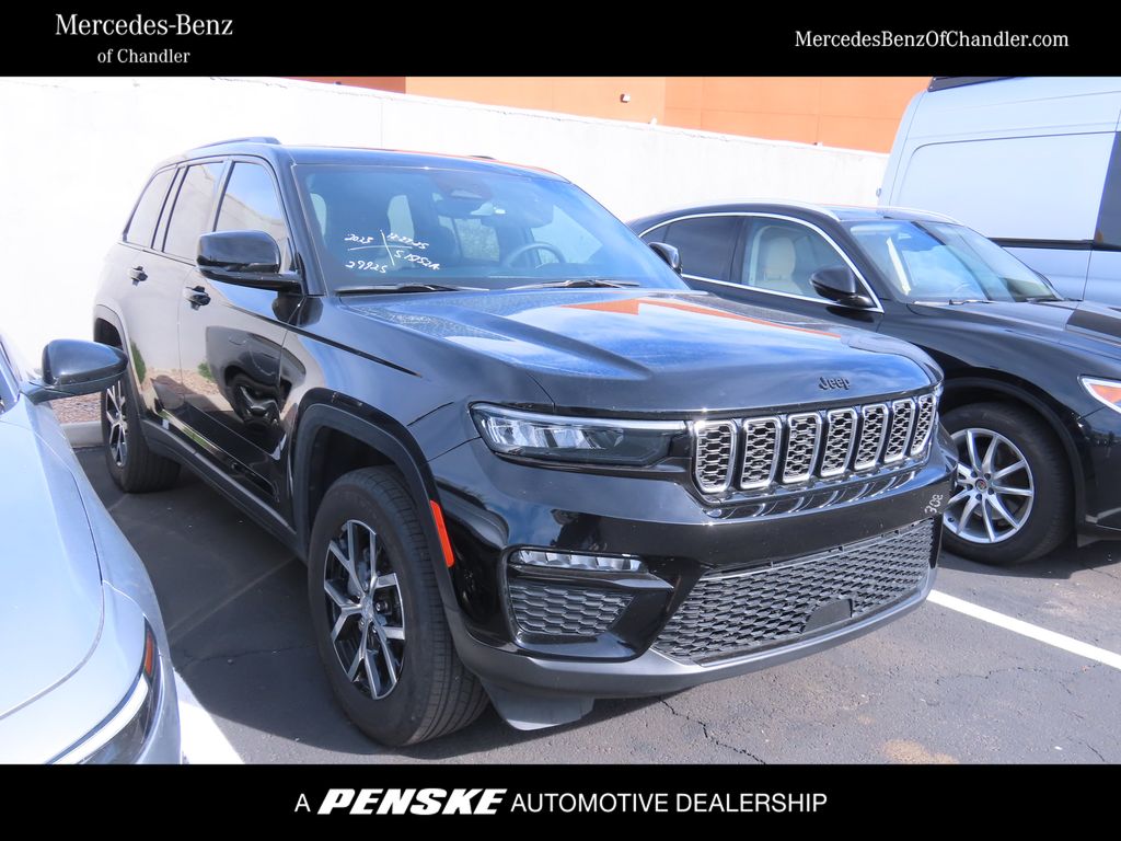 Thumbnail: 2023 Jeep Grand Cherokee - 1